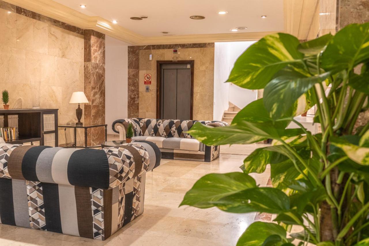 Hotel Aeropuerto Sur San Isidro  Eksteriør bilde