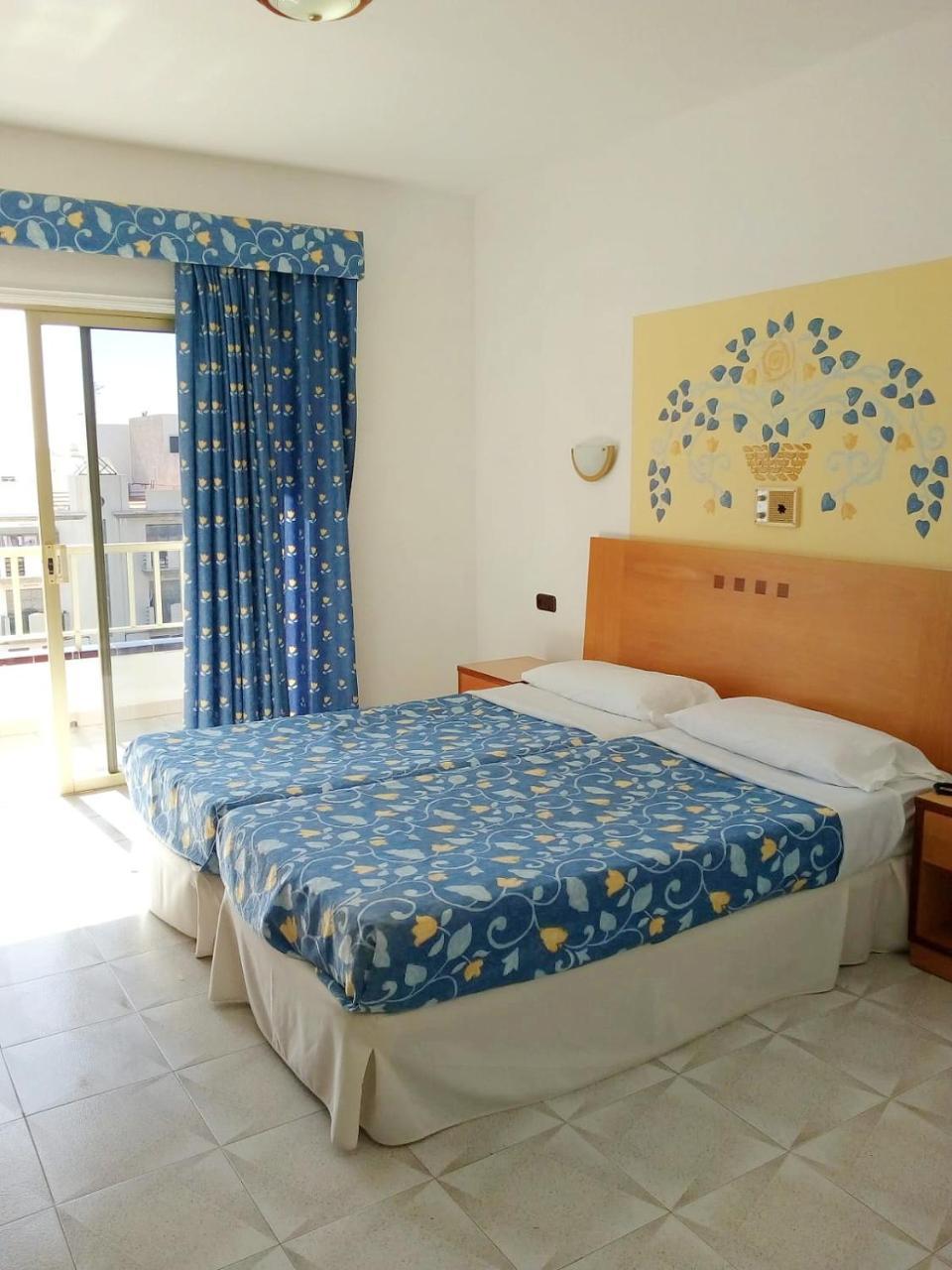Hotel Aeropuerto Sur San Isidro  Eksteriør bilde